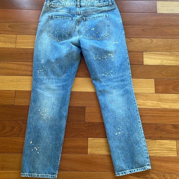 Cabi distressed boyfriend jeans - Picture 5 of 5